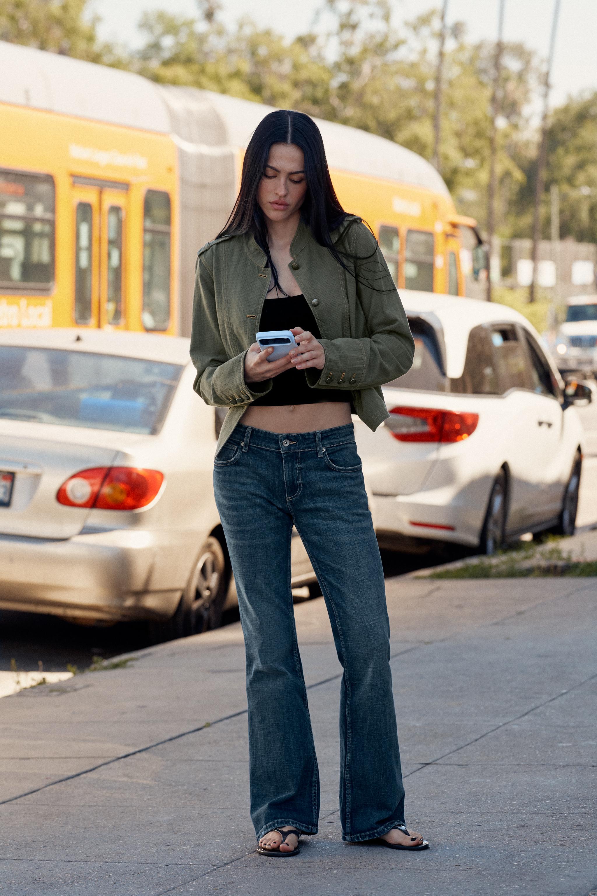 FLOWY TOPSTITCHED BLAZER